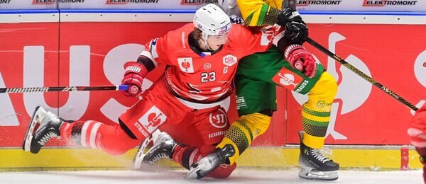 Kapitán HC Dynamo Pardubice Lukáš Sedlák v 1. kolo Ligy mistrů v hokeji 2023-24 - sledujte dnes hokej Pardubice vs Skelleftea živě online