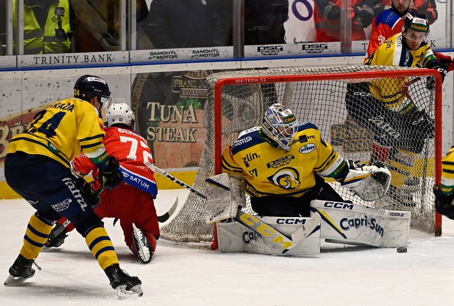 Hokej, Chance liga, Berani Zlín a HC Poruba v zápase play off 2023 - sledujte dnes hokej Zlín vs Poruba živě online