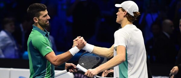 Tenis, ATP Finals 2023, Turín, Novak Djokovič a Jannik Sinner po utkání v základní skupině na Turnaji mistrů, kde oba postoupili do finále