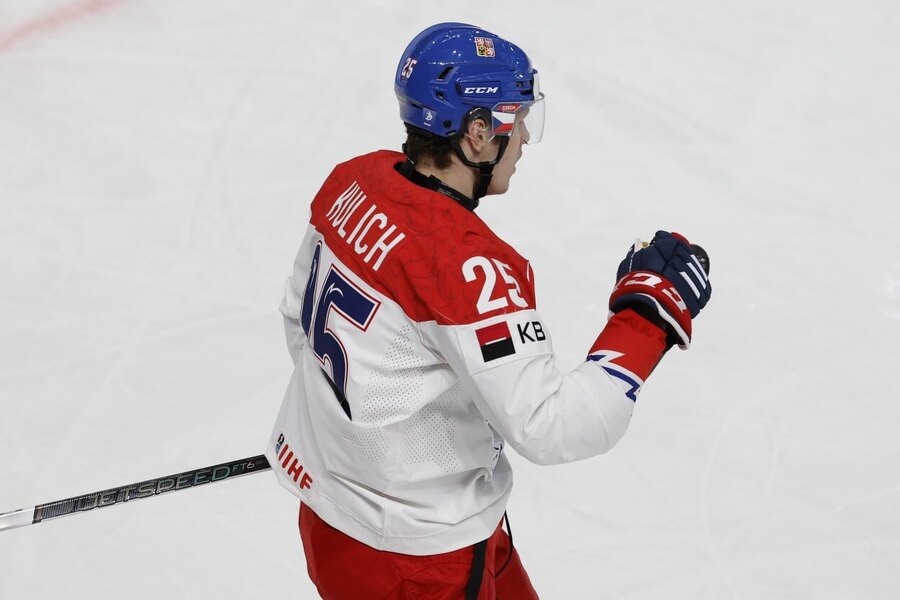Jiří Kulich před rokem vstřelil gól do sítě Kanady ve finále MS v hokeji juniorů