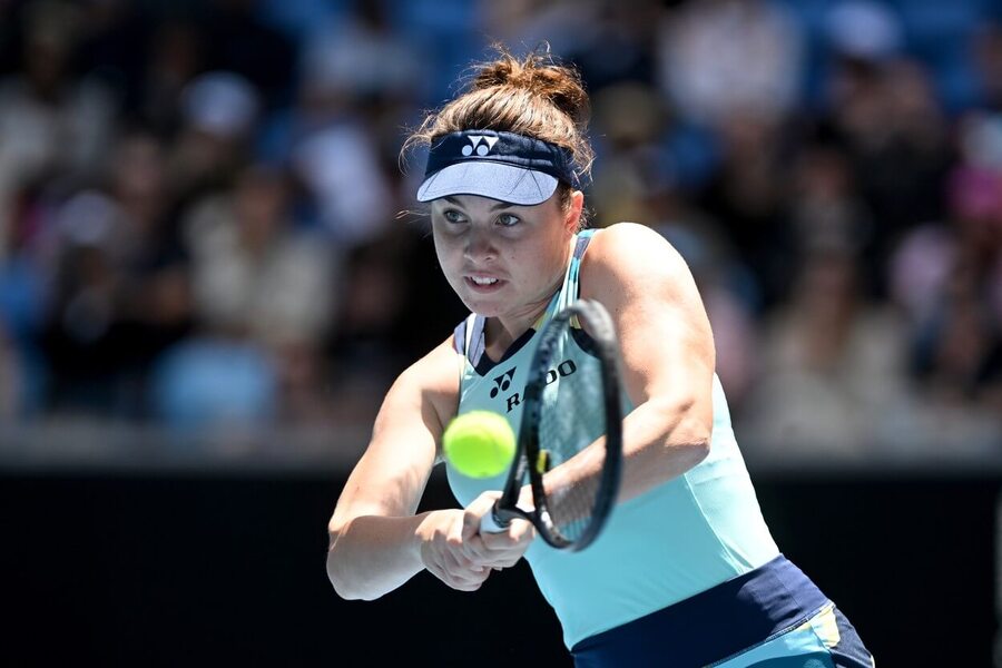 Česká tenistka Linda Nosková v osmifinále Australian Open 2024, skreč soupeřky ji v Melbourne posunula do čtvrtfinále