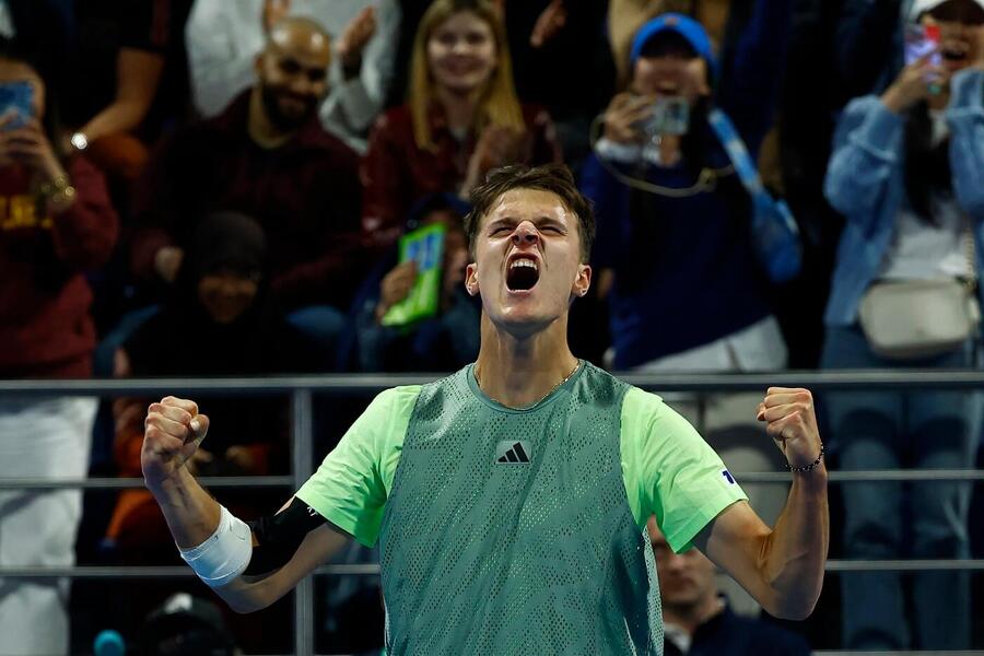 Tenis, ATP, Jakub Menšík po výhře nad Andy Murraym v Dauhá, Katar