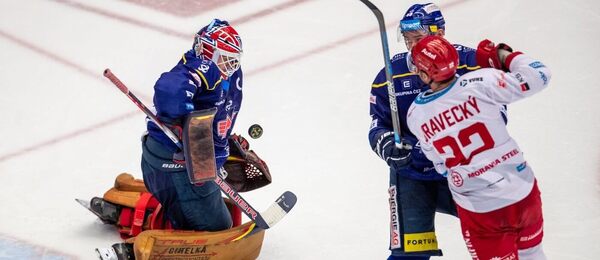 Třinec a České Budějovice dnes čeká rozhodující 7. bitva ve čtvrtfinále play off ELH. Nenechte si zápas ujít od 17:00 živě na TV Tipsport.