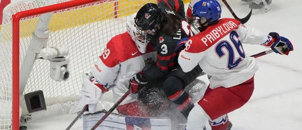 České hokejistky prohrály v semifinále s Kanadou, na MS v hokeji žen si zahrajou o 3. místo proti Finsku