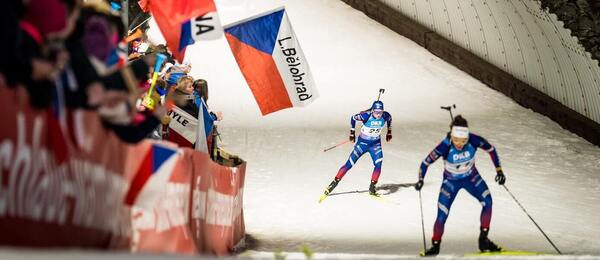 Biatlon SP Nové Město na Moravě, v popředí Francouzka Justine Braisazová-Bouchetová