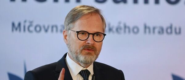 Politika, volby, premiér Petr Fiala z ODS, lídr koalice SPOLU pro Parlamentní volby 2025