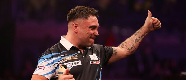 Šipky, PDC, Gerwyn Price slaví vítězství v Premier League Darts