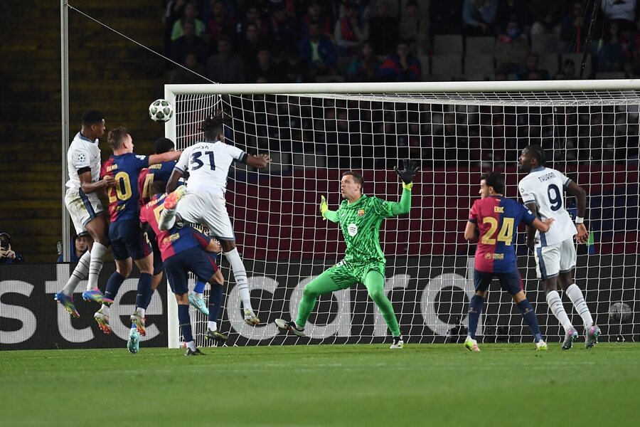 Barcelona vs. Inter, úvodní zápas semifinále Ligy mistrů 2024–25
