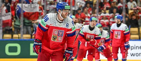 David Pastrňák slaví gól v zápase Česka s Dánskem, Češi na MS v hokeji 2025 hrají také dnes, v 7. den (15. 5.)