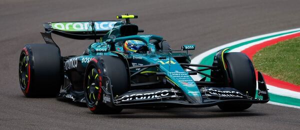 Fernando Alonso z Aston Martinu vybojoval v kvalifikaci do Velké ceny Emilia Romagna 2025 skvělé 5. místo.