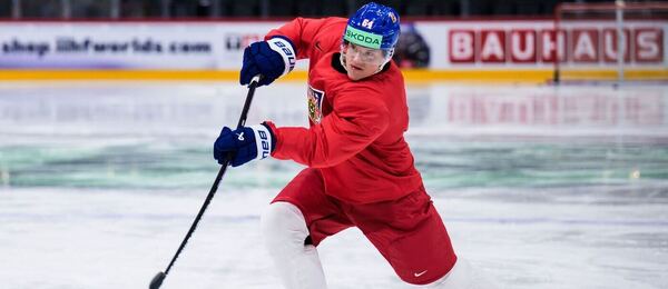 MS v hokeji 2025, David Kämpf na tréninku před čtvrtfinále proti Švédsku