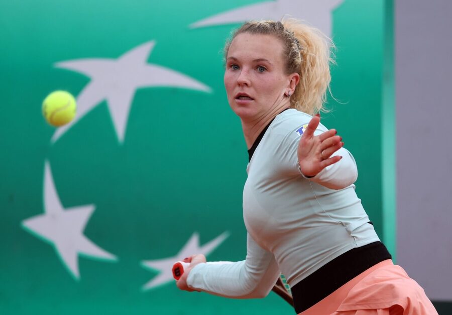 Kateřina Siniaková v utkání dvouhry na Roland Garros 2025, Siniaková dnes na French Open hraje čtyřhru
