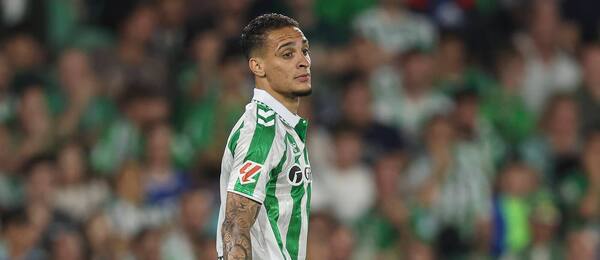 Antony během utkání Betisu s Valencií