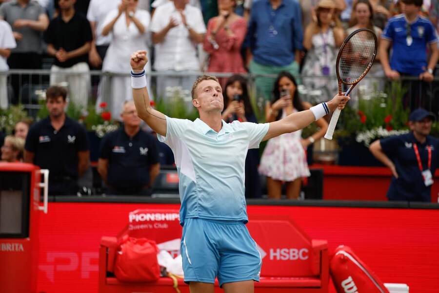 Český tenista Jiří Lehečka po postupu do finále ATP Londýn 2025, kde se dnes utká s Carlosem Alcarazem