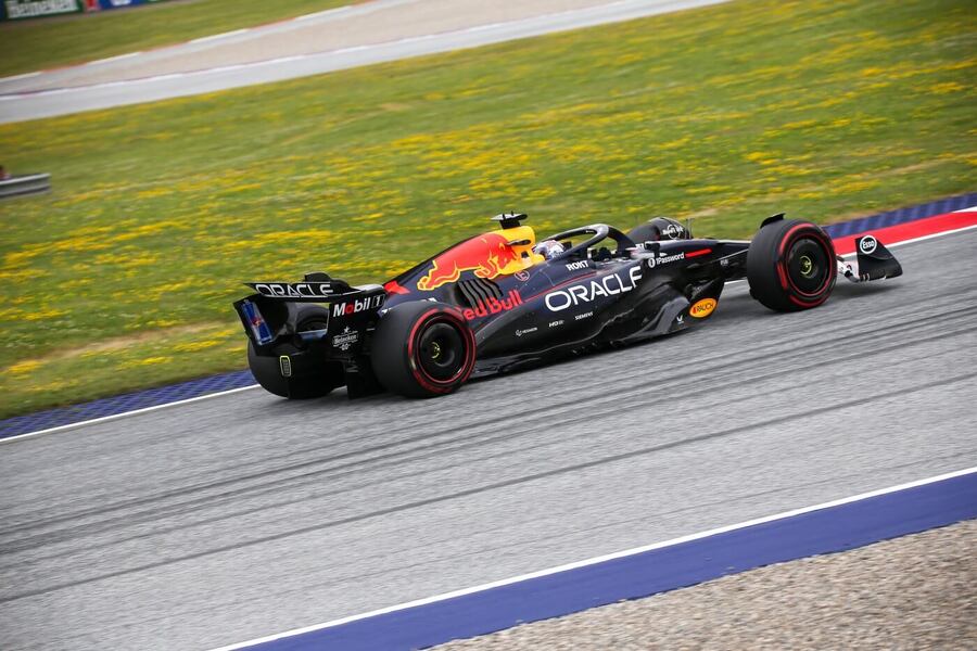 Red Bull je v Rakousku doma, Max Verstappen bude bojovat o vítězství. Vsaďte si na F1 s bonusem u Fortuny.