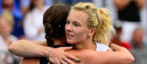 Tenistka Kateřina Siniaková po výhře nad Dominikou Šalkovou na turnaji WTA Praha 2025, kde si dnes zahraje čtvrtfinále