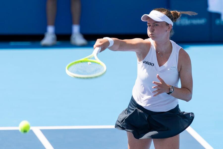 Barbora Krejčíková na WTA Cincinnati 2025 postoupila do osmifinále dvouhry, dnes hraje osmifinále čtyřhry.