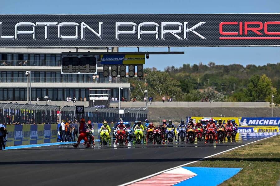 Sledujte závodní víkend MotoGP v&nbsp;Maďarsku živě