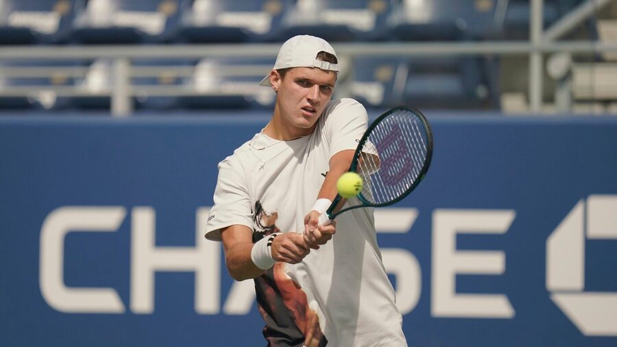 Tenis, ATP, Jakub Menšík během 1. kola na letošním US Open, New York, grandslam