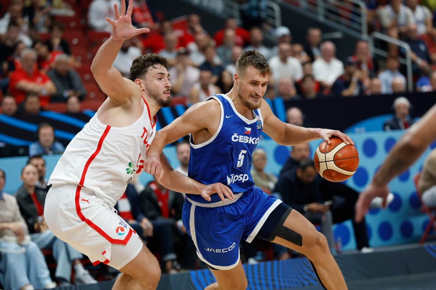 EuiroBasket 2025, Jan Zídek v úniku do koše, zápas Česko vs. Turecko (29. 8. 2025)