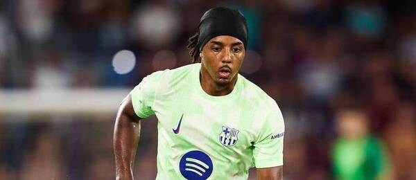 Jules Koundé z Barcelony v utkání proti Levante
