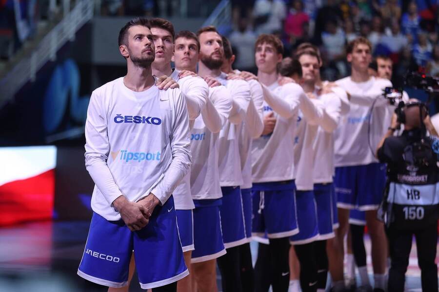 EuroBasket 2025, hymny před začátkem utkání Česko vs. Srbsko