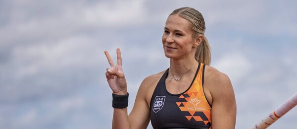 Atletika, tyčkařka Amálie Švábíková při Mistrovství ČR v atletice v Jablonci