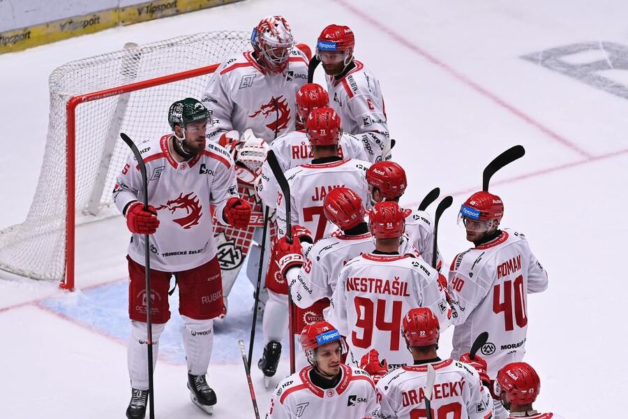 Hokejisté Třince slaví čtvrtou výhru v řadě, jejich vítězná série je před dnešním 10. kolem nejdelší v Tipsport extralize 2025/26