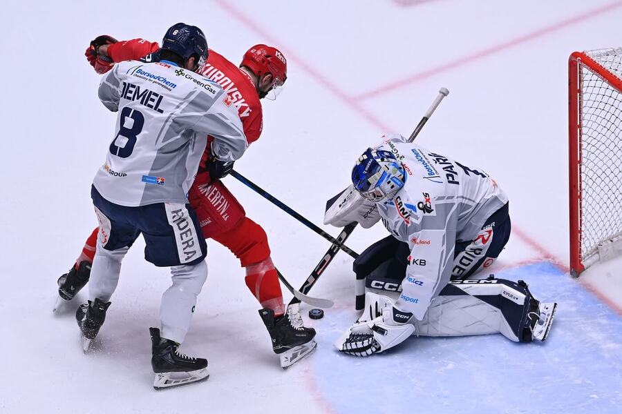 Fotka z derby Třinec vs. Vítkovice, zápas v sezoně 2024/25