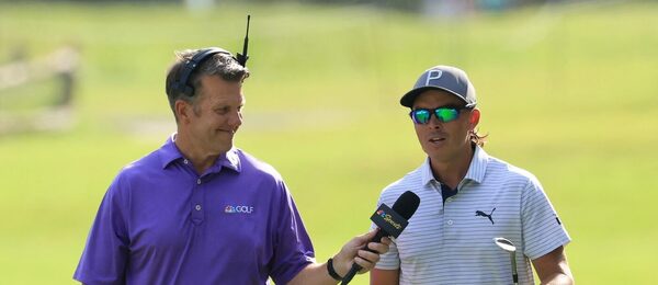 Rickie Fowler během rozhovoru pro Golf Channel