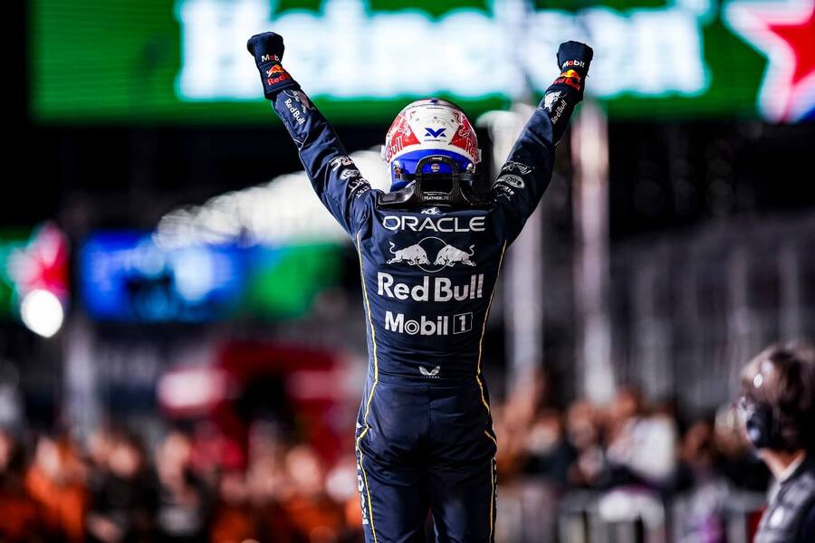 Radost Maxe Verstappena po vítězství ve Velké ceně Las Vegas