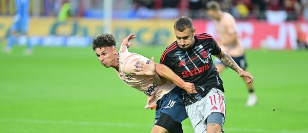 Štěpán Míšek z Pardubic a Matěj Ryneš ze Sparty