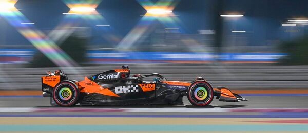 Oscar Piastri při kvalifikaci v Kataru