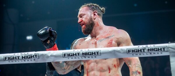 Jakub Enžl při boxerském zápasu