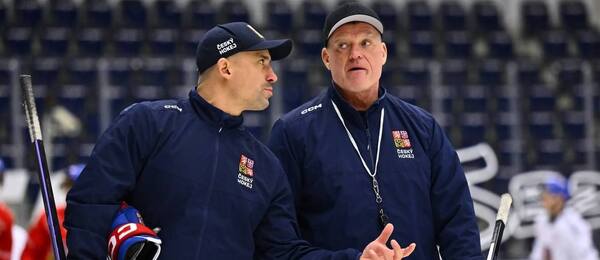 Tomáš Plekanec a Radim Rulík na srazu české reprezentace před Švýcarskými hokejovými hrami 2025. Druhý podnik EHT začíná právě dnes. 