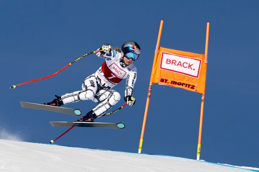 Ester Ledecká na trati včerejšího sjezdu