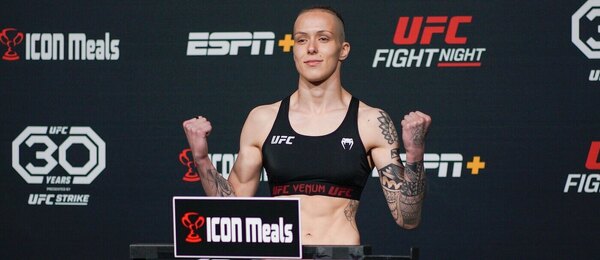 Česká MMA zápasnice Tereza Bledá na vážení před turnajem UFC
