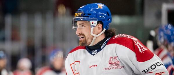 Český útočník Daniel Voženílek, fotka ze zápasu proti Švýcarsku