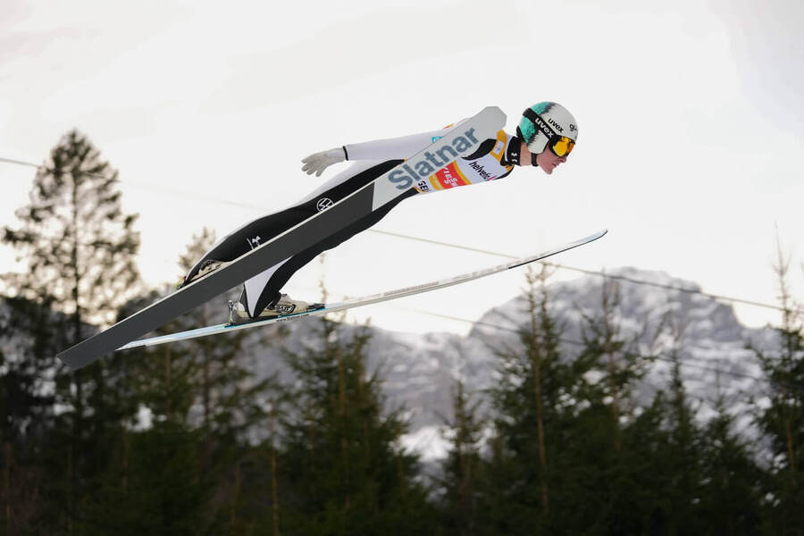 Skoky na lyžích, Domen Prevc během Světového poháru v&nbsp;Engelbergu
