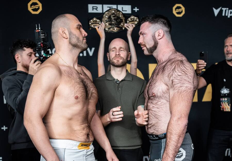 Staredown Martina Budaye a&nbsp;Willa Fleuryho před MMA turnajem Oktagon 81. Sledujte galavečer živě na TV Tipsport.