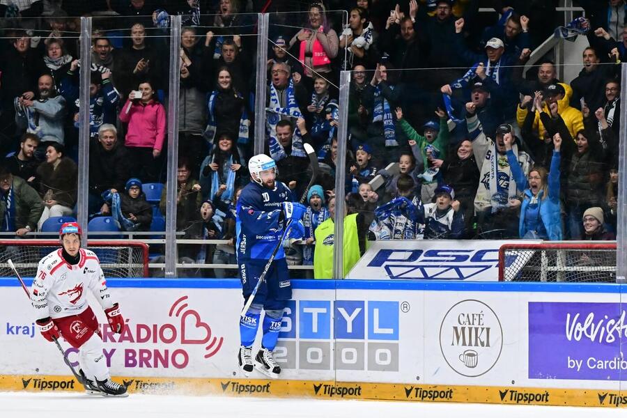 Fotka z&nbsp;předešlého vzájemného utkání mezi Třincem a&nbsp;Kometou