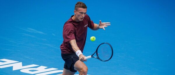Český hráč Jiří Lehečka v přípravě na Australian Open 2026