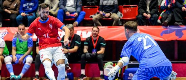 Tomáš Vnuk během kvalifikační výhry Česka nad Rakouskem