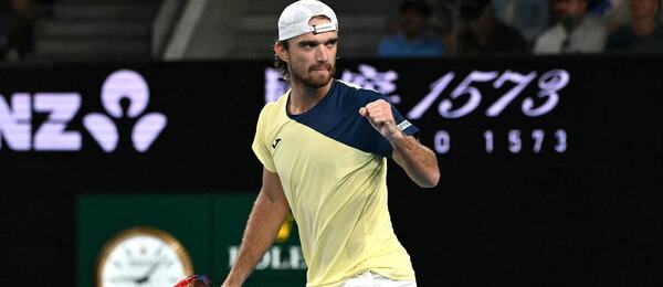 Tomáše Macháče čeká 2. kolo Australian Open proti Stefanu Tsitsipasovi