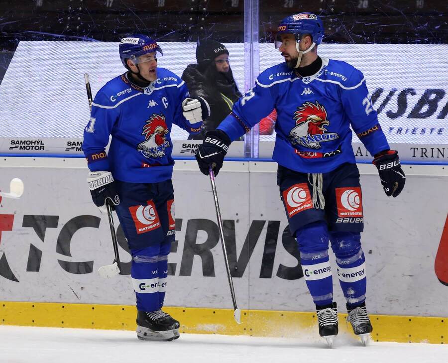 Ofenzivu Tábora táhne zkušená dvojice Lukáš Pech a&nbsp;Jakub Valský