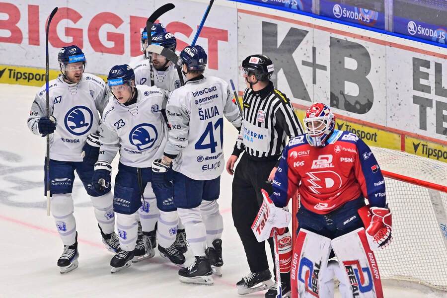 45. kolo nabídne i&nbsp;souboj Pardubic s&nbsp;Plzní. Západočeši mají zatím proti Dynamu pozitivní bilanci. Potvrdí to i&nbsp;dnes?