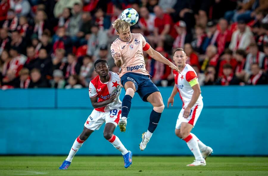 Slavia zatím s&nbsp;Pardubicemi neprohrála. Jak dopadne zápas dnes?