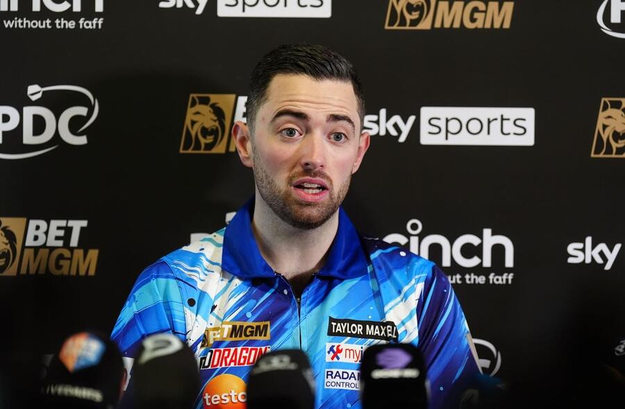 Luke Humphries - obhájce titulu Premier League Darts