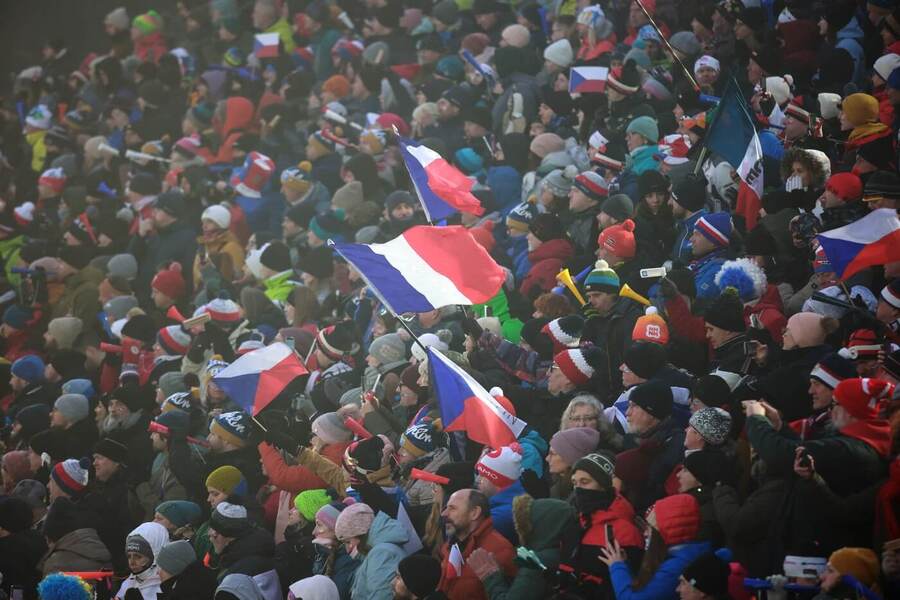 Biatlonoví fandové budou i&nbsp;dnes na tribunách