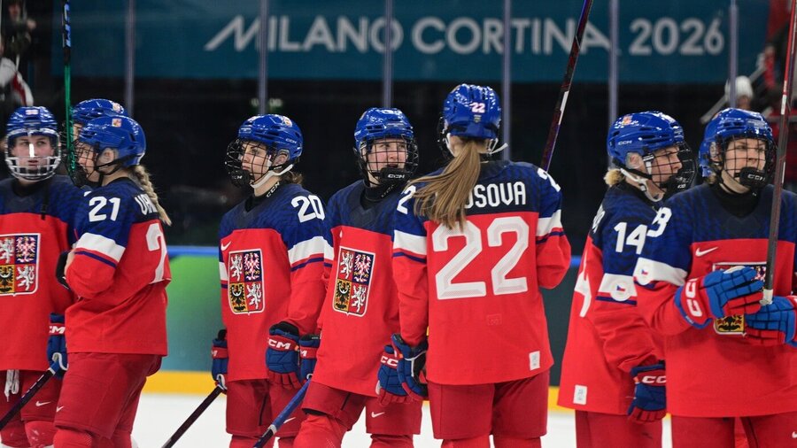 Český ženský hokejový tým na olympijských hrách v&nbsp;Miláně